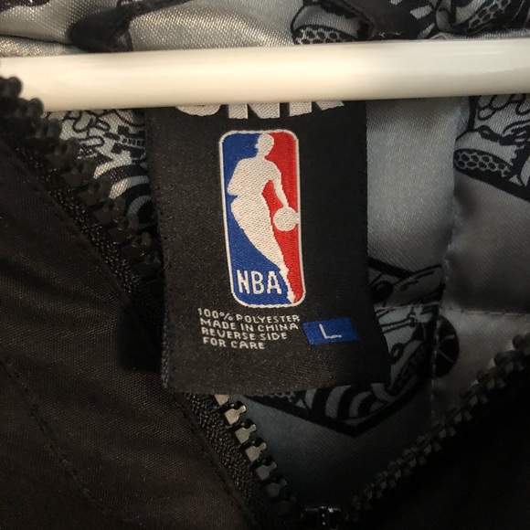 Vintage Throwback NBA New Orleans Hornets Jacket - Picture 5 of 5